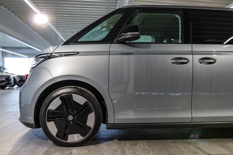 VW ID.Buzz 77 Pro Design SWB 5d