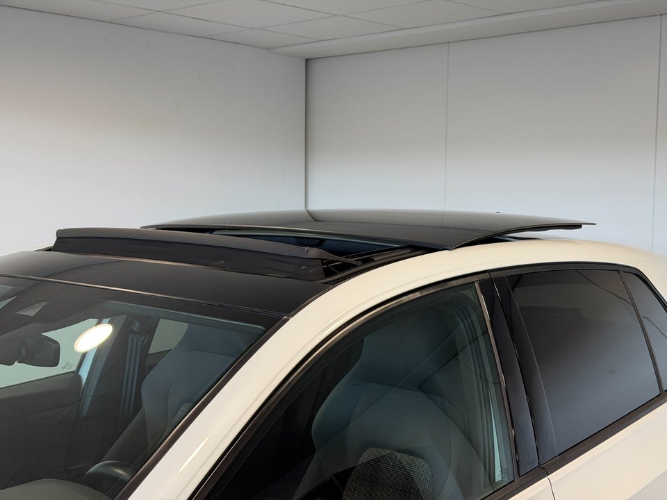 VW Golf VIII 1,4 GTE DSG 5d