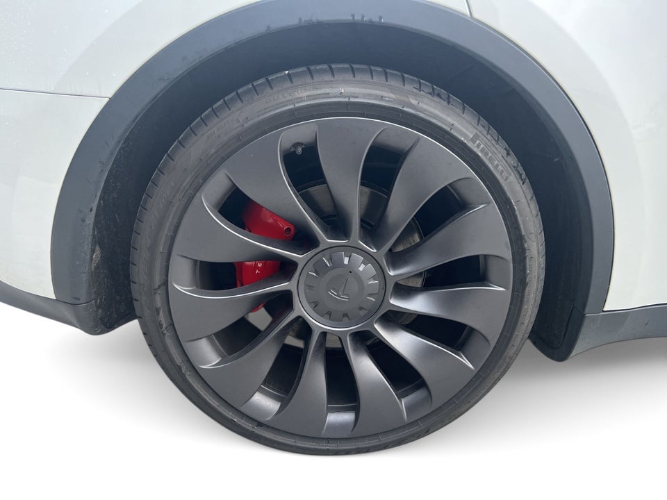 Tesla Model Y Performance AWD 5d