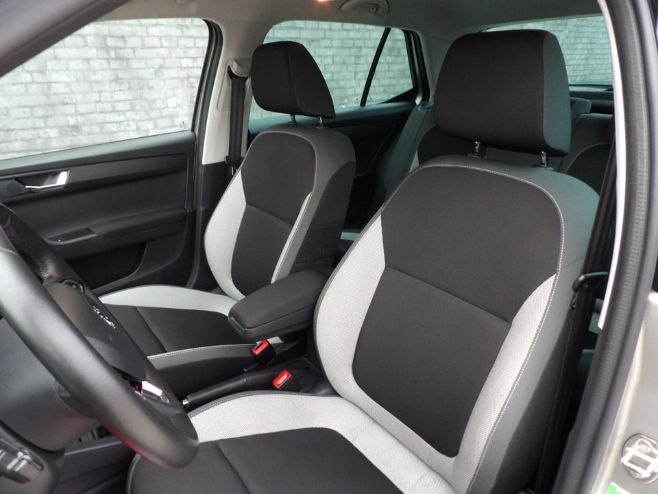 Skoda Fabia 1,2 TSi 110 Ambition 5d