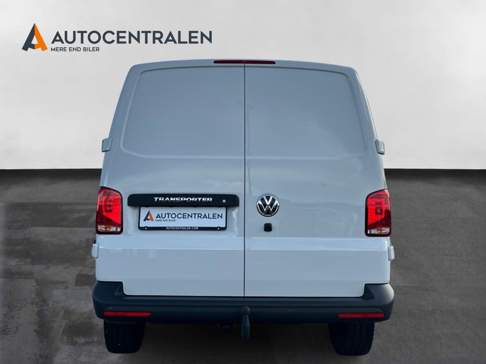 VW Transporter 2,0 TDi 150 Kassevogn DSG lang
