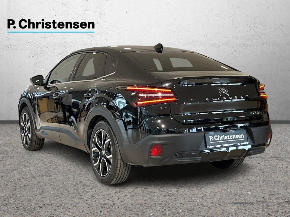 Citroën ë-C4 X 50 Shine 4d