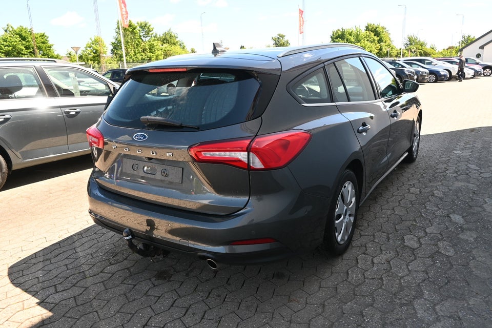 Ford Focus 1,0 EcoBoost Titanium stc. 5d