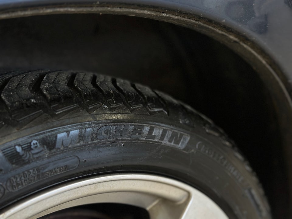 Volvo V70 2,4 T 200 aut. 5d