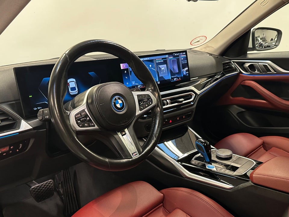 BMW i4 eDrive40 Charged 5d