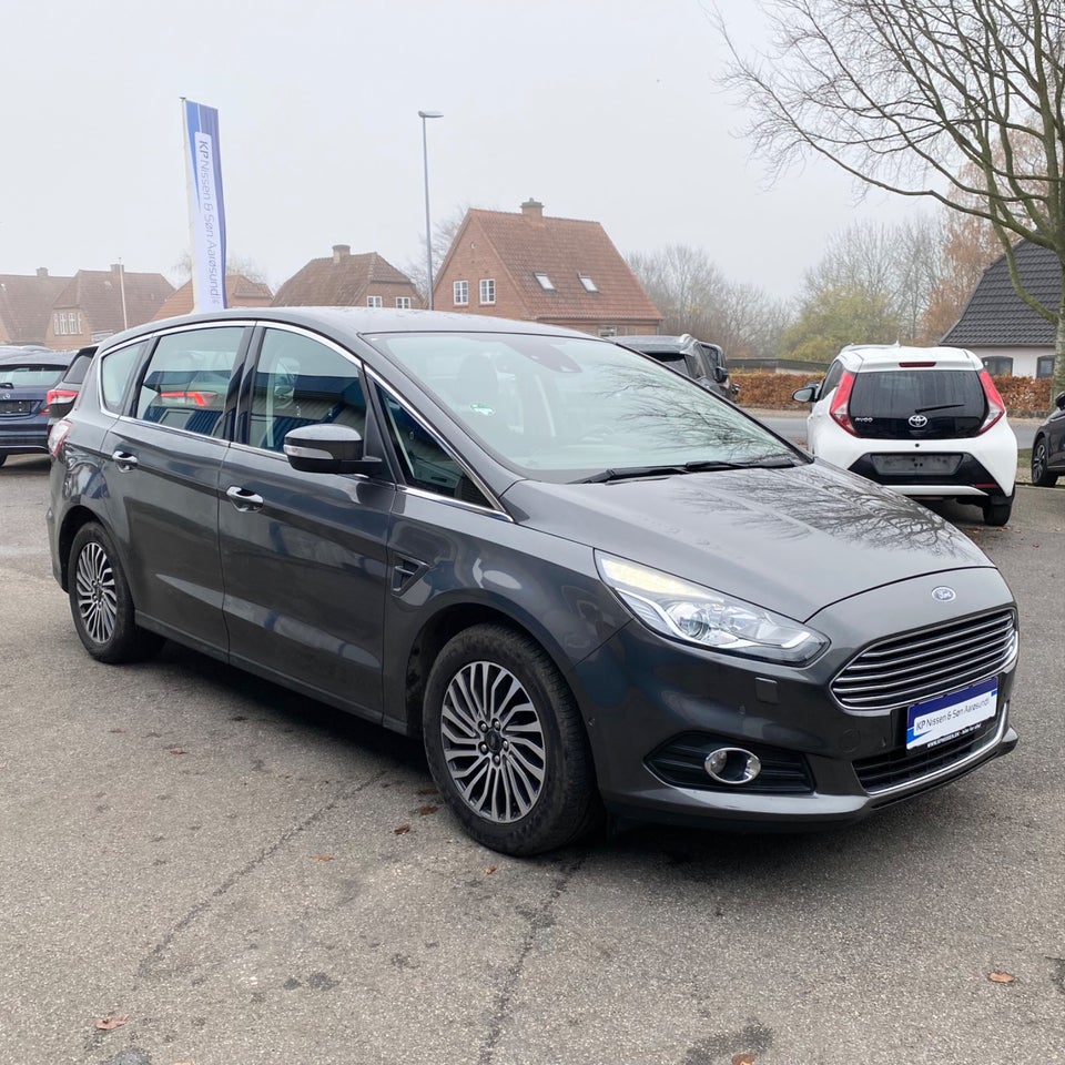 Ford S-MAX 1,5 EcoBoost Titanium 7prs 5d
