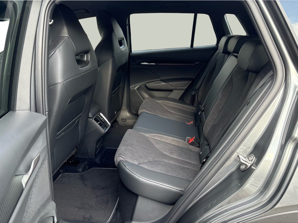Skoda Elroq 85 iV Sportline 5d