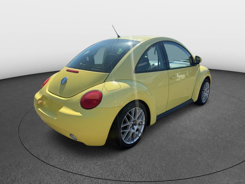 VW New Beetle 2,0 Highline 2d