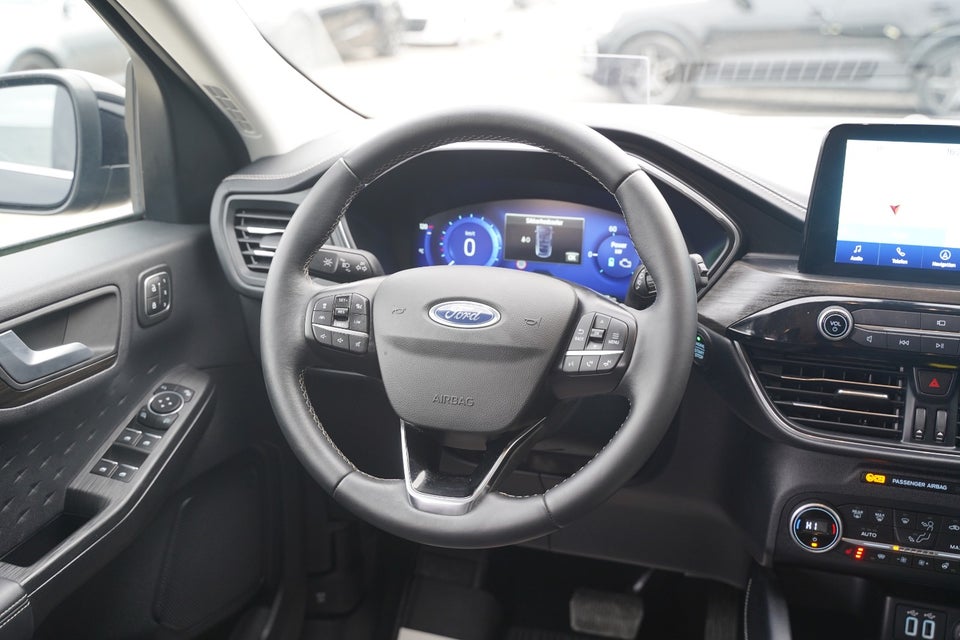 Ford Kuga 2,5 HEV Vignale CVT 5d