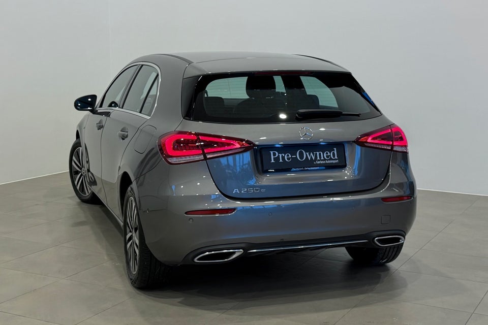 Mercedes A250 e 1,3 Progressive aut. 4d