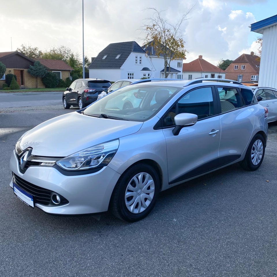 Renault Clio IV 1,5 dCi 75 Authentique Sport Tourer 5d