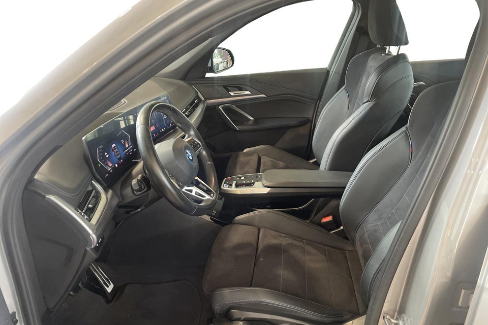 BMW iX1 eDrive20 M-Sport 5d