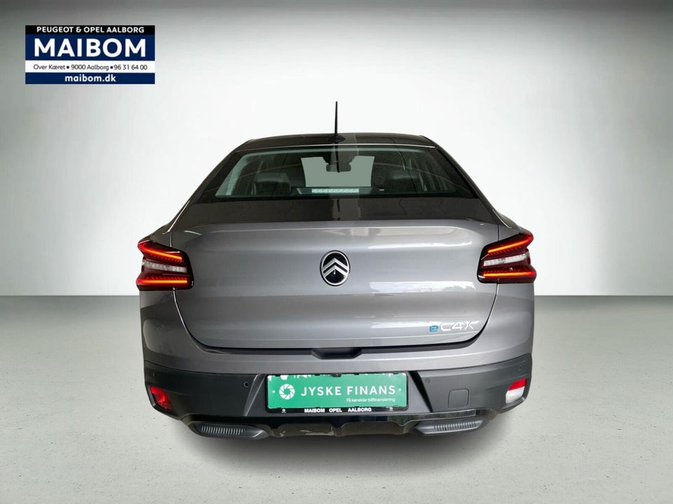 Citroën ë-C4 X 50 Plus 4d