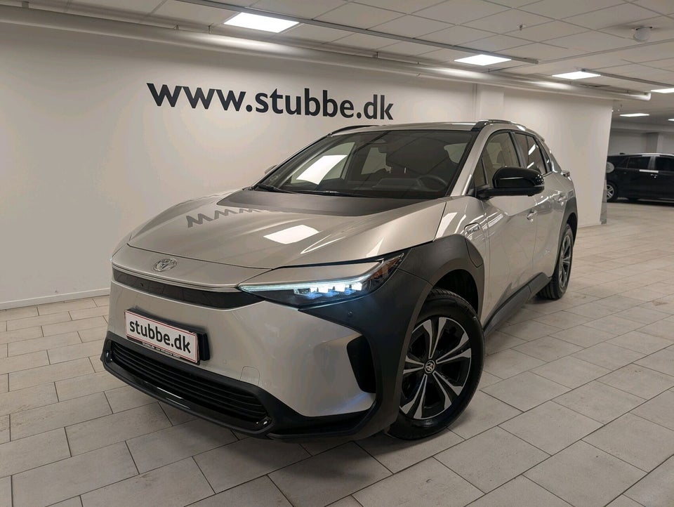 Toyota bZ4X Active 5d