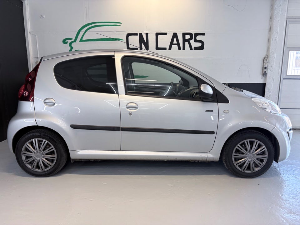 Peugeot 107 1,0 Sportium 5d