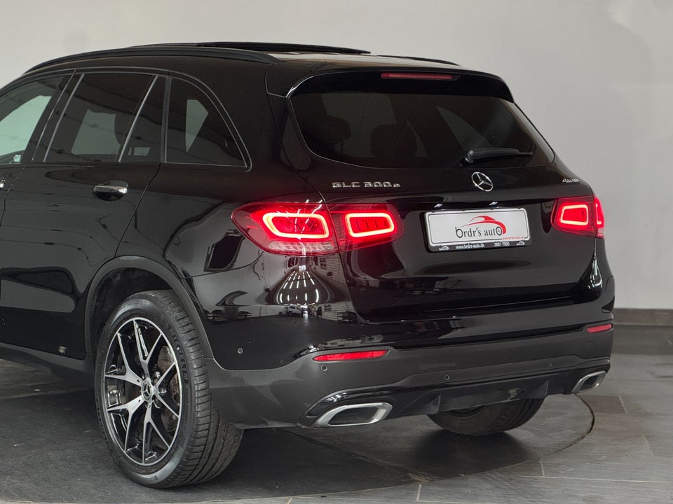 Mercedes GLC300 e 2,0 AMG Line aut. 4Matic 5d