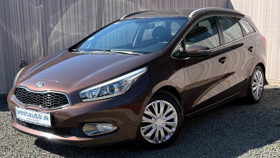 Kia Ceed 1,6 GDi Premium SW DCT 5d