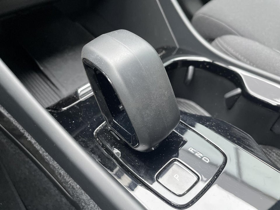 Volvo XC40 P6 ReCharge Core 5d