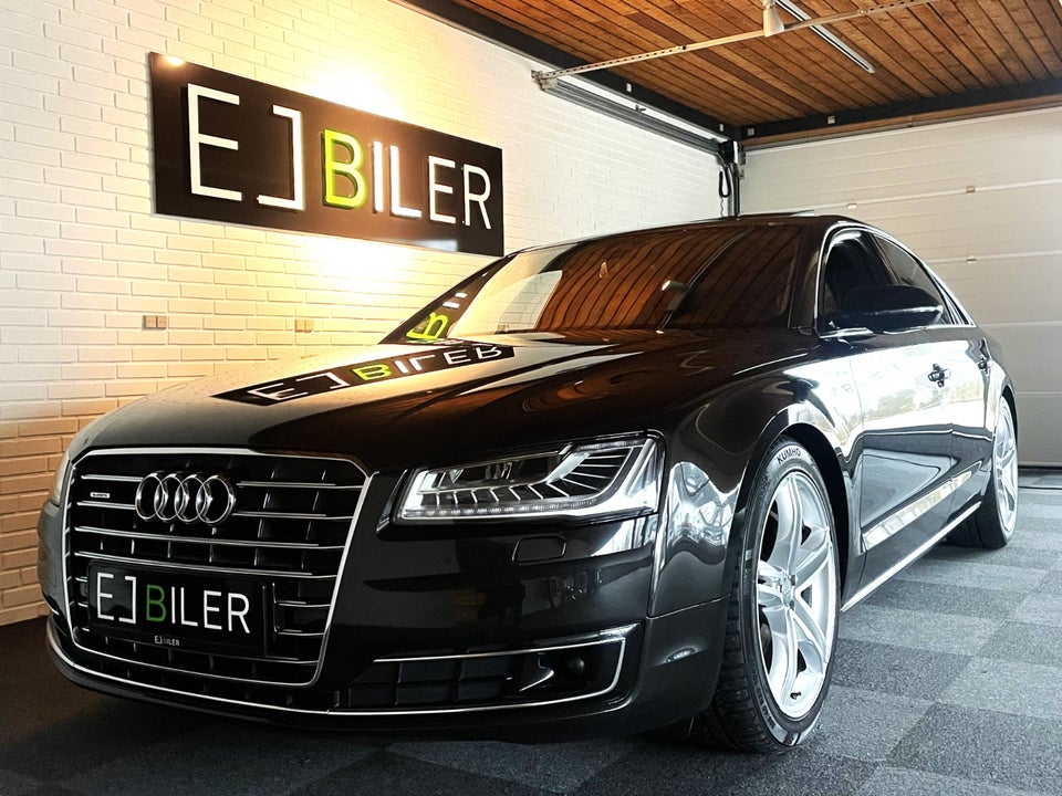 Audi A8 3,0 TDi 258 quattro Tiptr. 4d