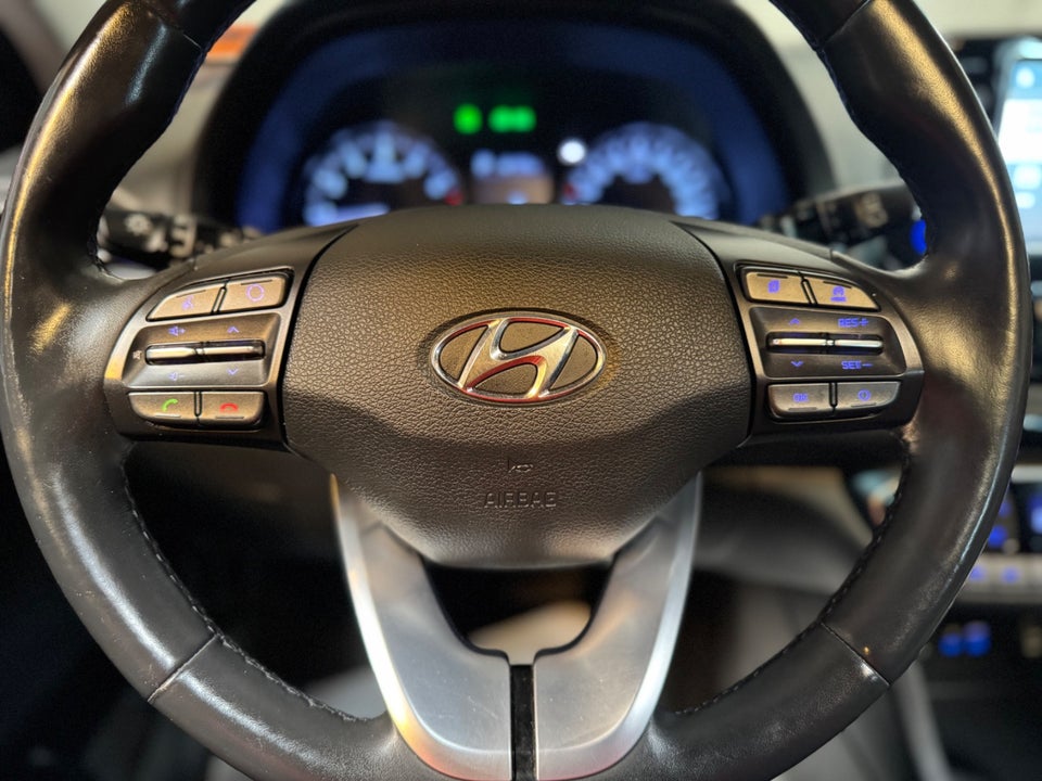 Hyundai i30 1,4 T-GDi Premium stc. DCT 5d