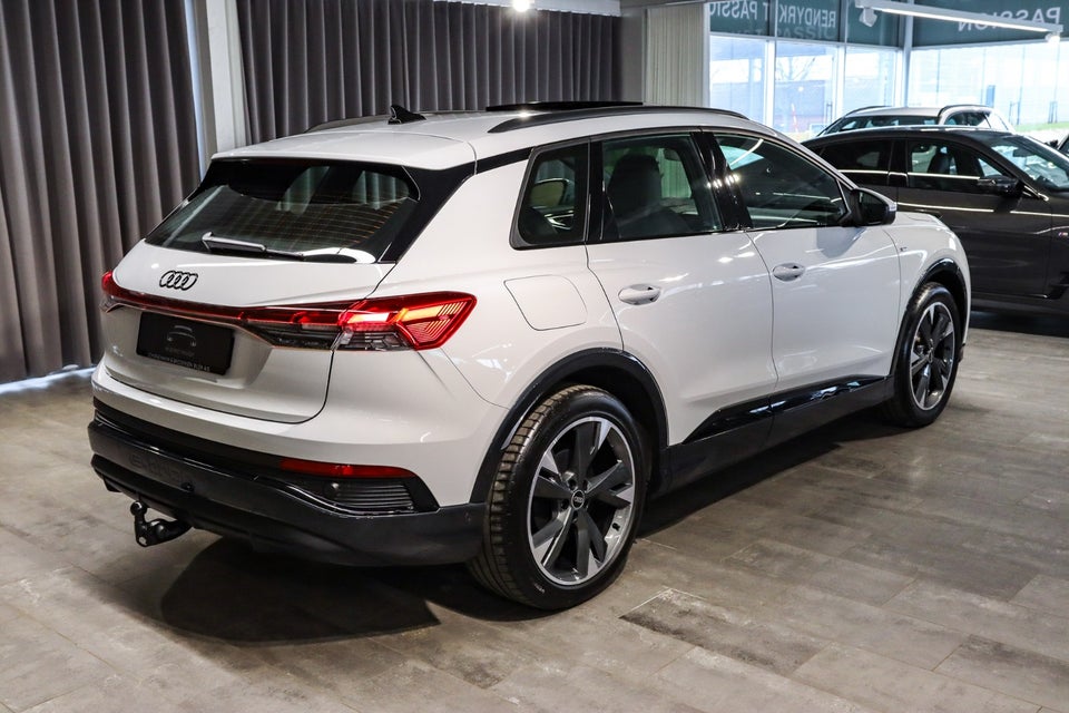 Audi Q4 e-tron 45 edition S-line 5d
