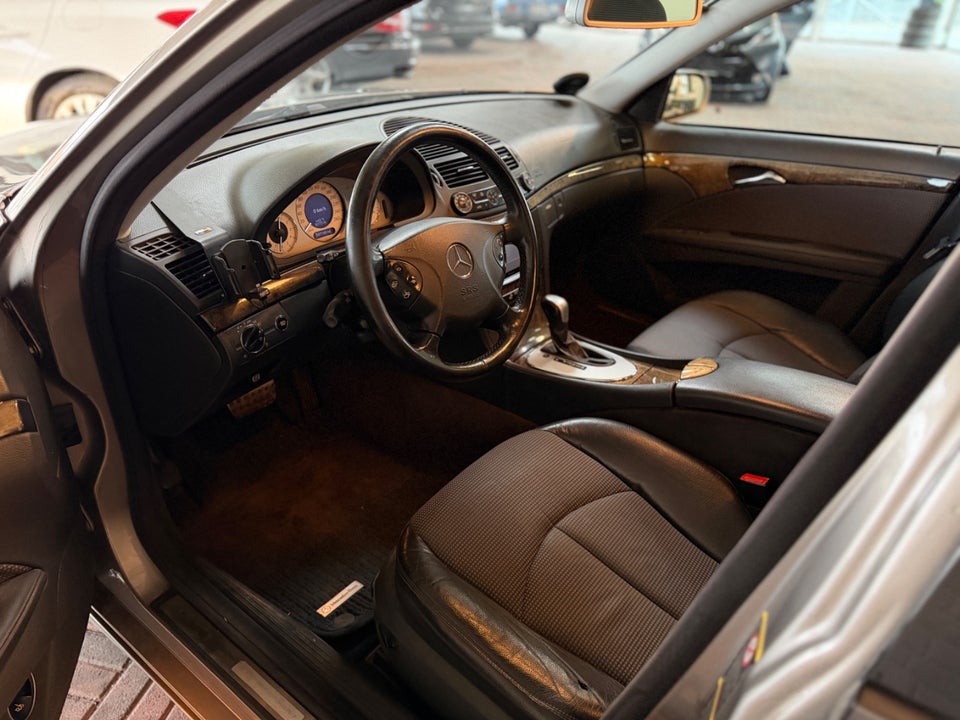 Mercedes E270 2,7 CDi Avantgarde aut. 4d