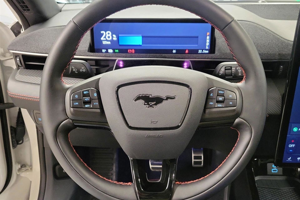 Ford Mustang Mach-E Premium Extended Range Van 5d