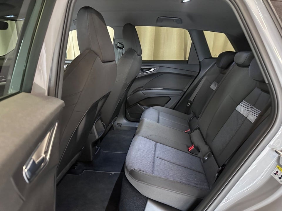 Audi Q4 e-tron 40 Proline 5d