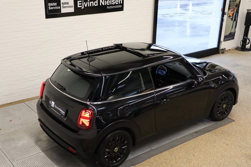 MINI Cooper SE Maximise 3d