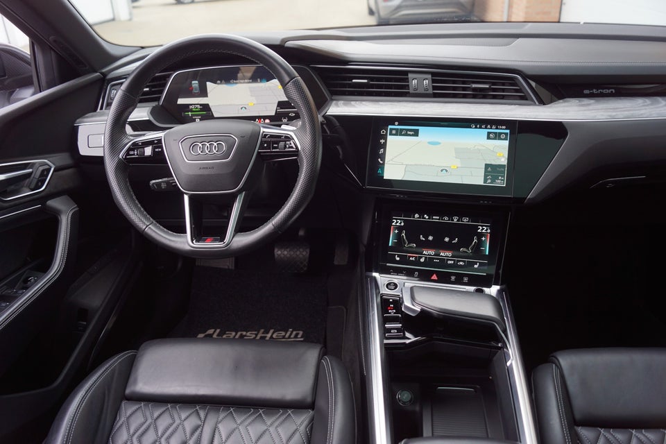 Audi e-tron 55 S-line quattro 5d