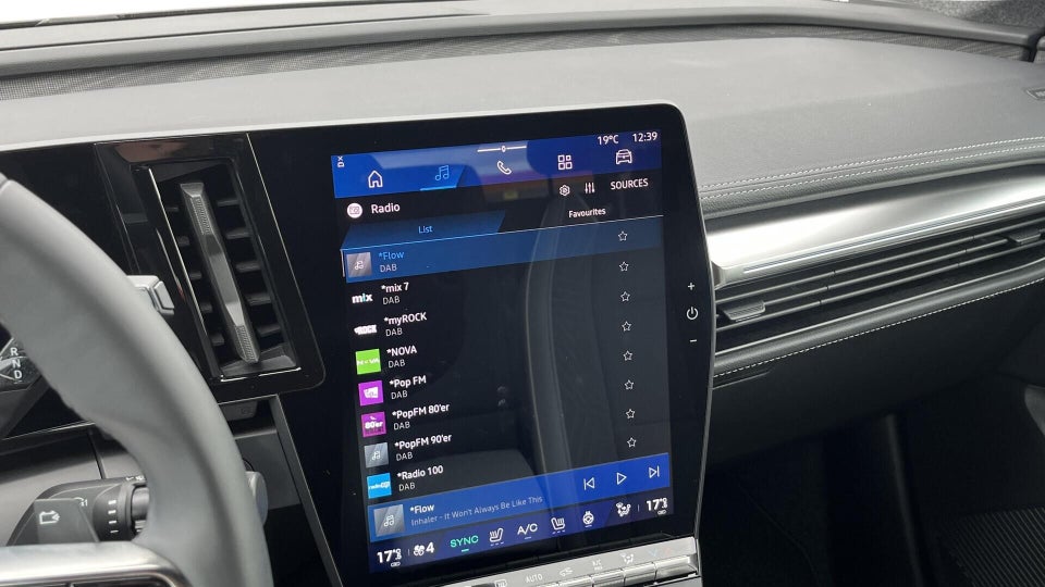 Renault Scenic E-Tech 87 Iconic 5d