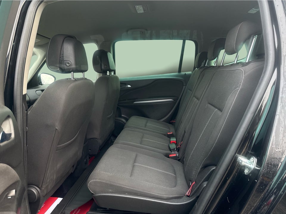 Opel Zafira Tourer 1,4 T 140 Enjoy 7prs 5d