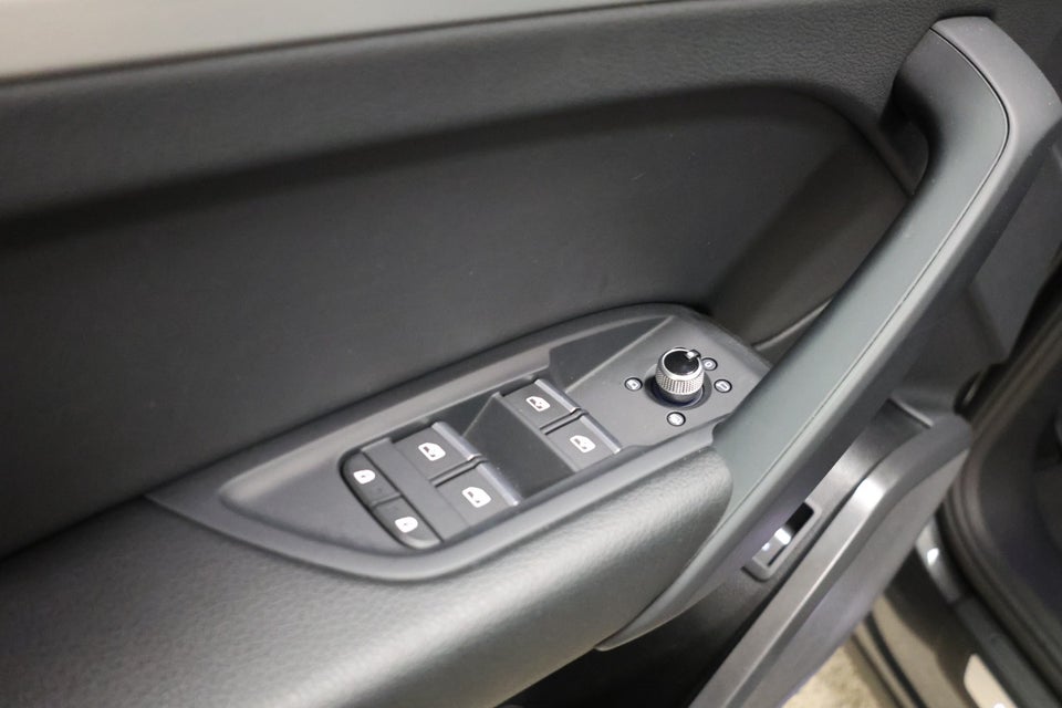 Audi Q5 50 TFSi e S-line quattro S-tr. 5d