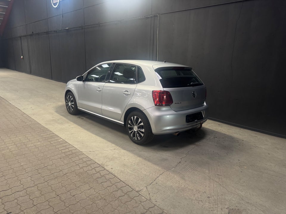 VW Polo 1,6 TDi 90 Comfortline 5d