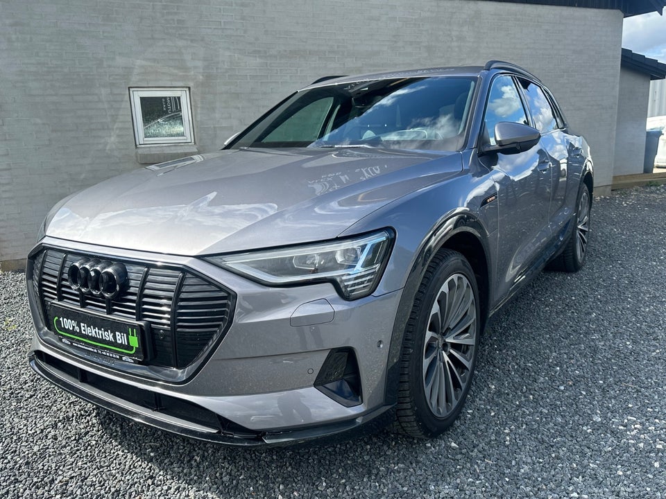 Audi e-tron 55 S-line quattro 5d