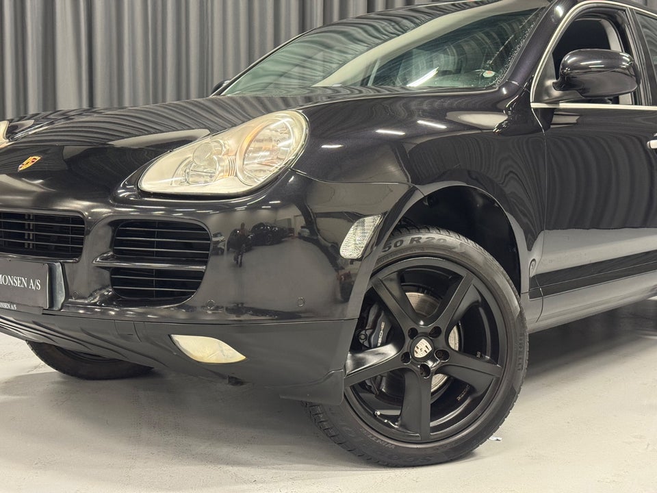 Porsche Cayenne 3,2 Tiptr. 5d