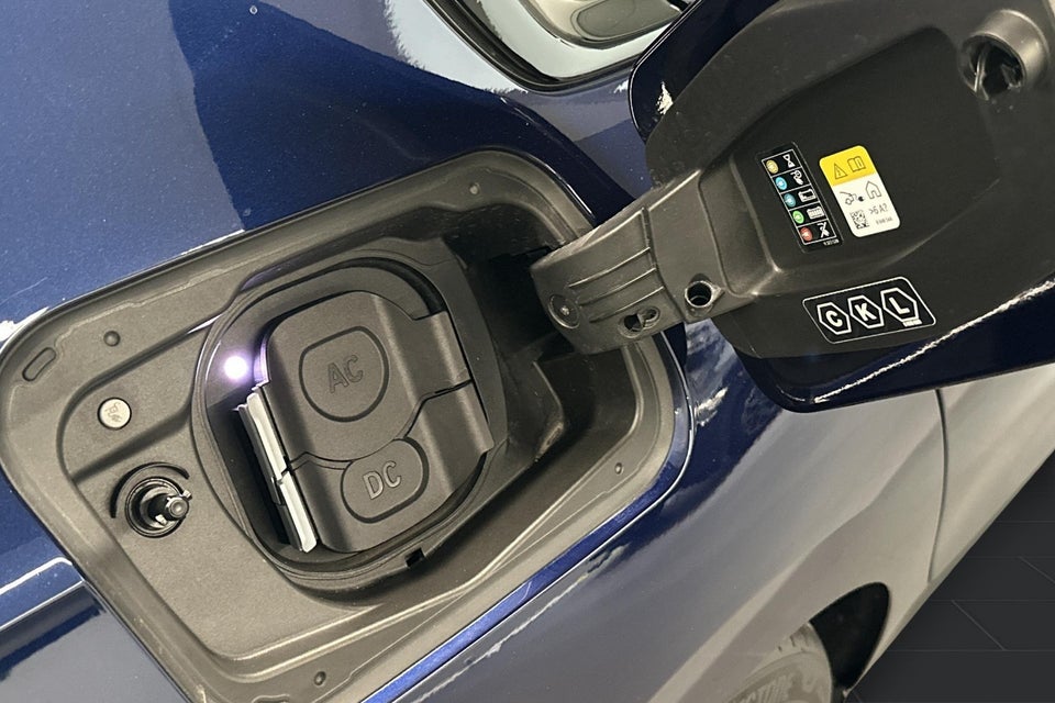 BMW i7 eDrive50 M-Sport 4d