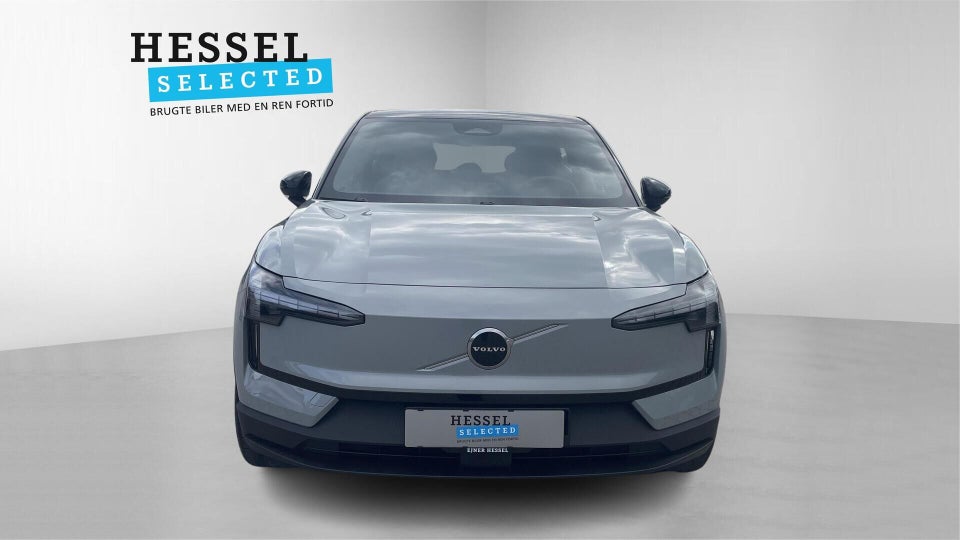 Volvo EX30 Standard Range Plus 5d