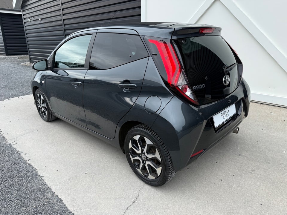 Toyota Aygo 1,0 VVT-i x-sky 5d