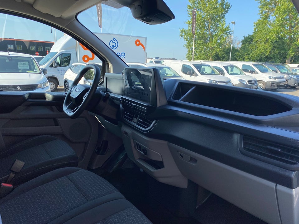 Ford Transit Custom 320 L2 2,0 EcoBlue Trend aut.