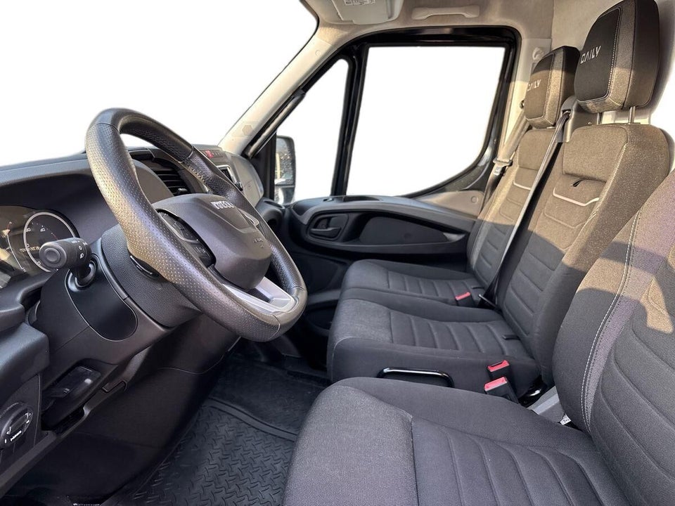 Iveco Daily 3,0 35S21 12m³ Van AG8