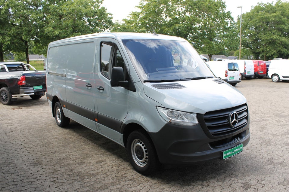 Mercedes Sprinter 316 2,2 CDi A2 Kassevogn RWD