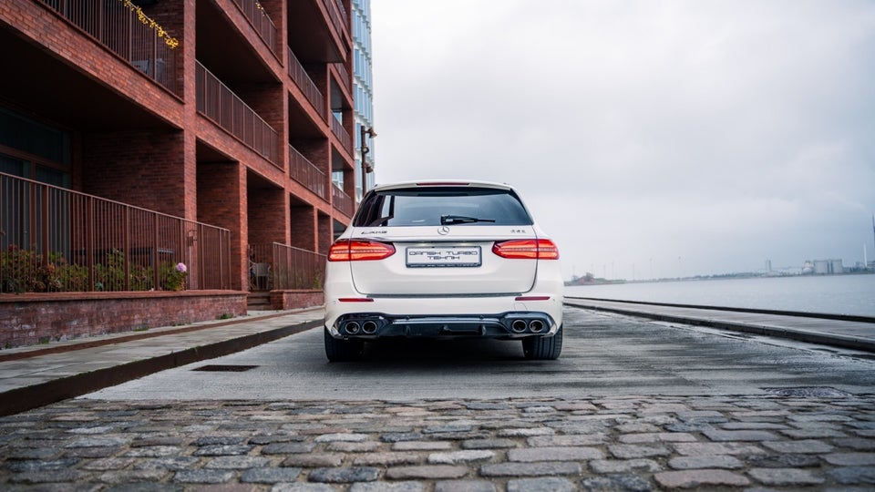 Mercedes E53 3,0 AMG stc. aut. 4Matic+ 5d