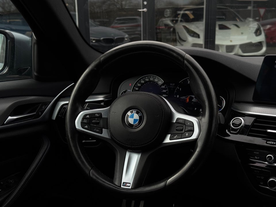 BMW 530d 3,0 M-Sport aut. 4d