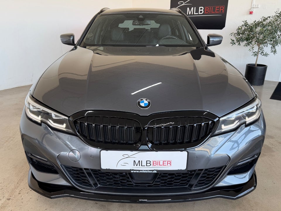 BMW 330d 3,0 Touring M-Sport xDrive aut. 5d