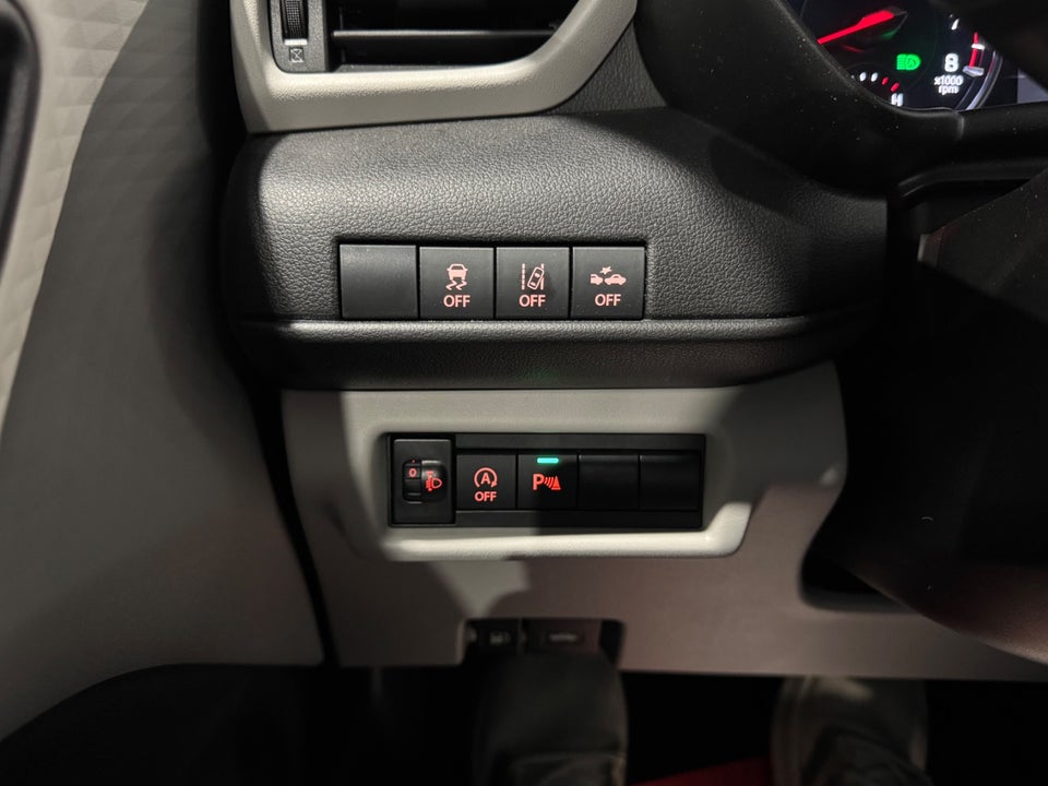 Suzuki Swift 1,2 Desire CVT 5d