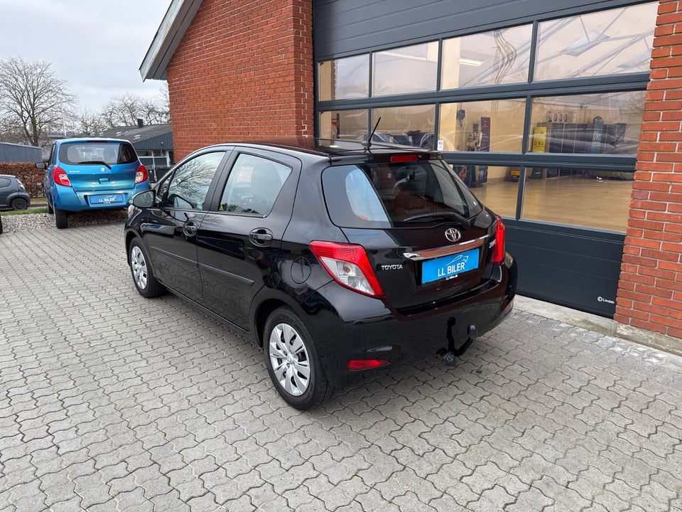 Toyota Yaris 1,3 VVT-i T2 Touch 5d