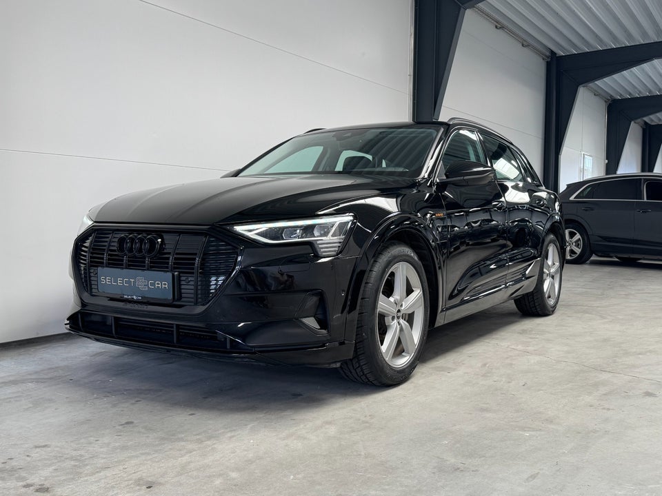 Audi e-tron 55 quattro 5d