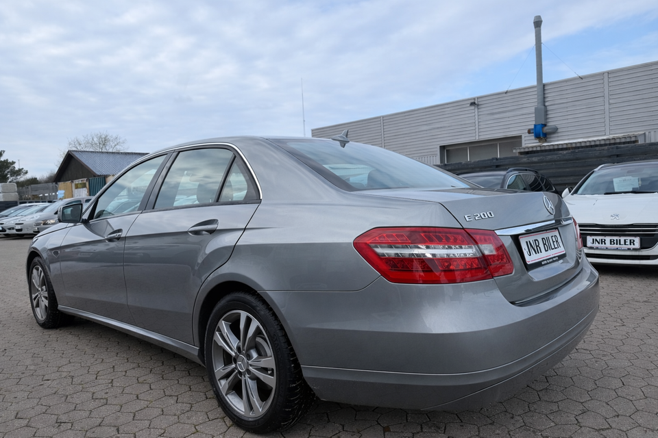 Mercedes E200 2,2 CDi aut. BE 4d