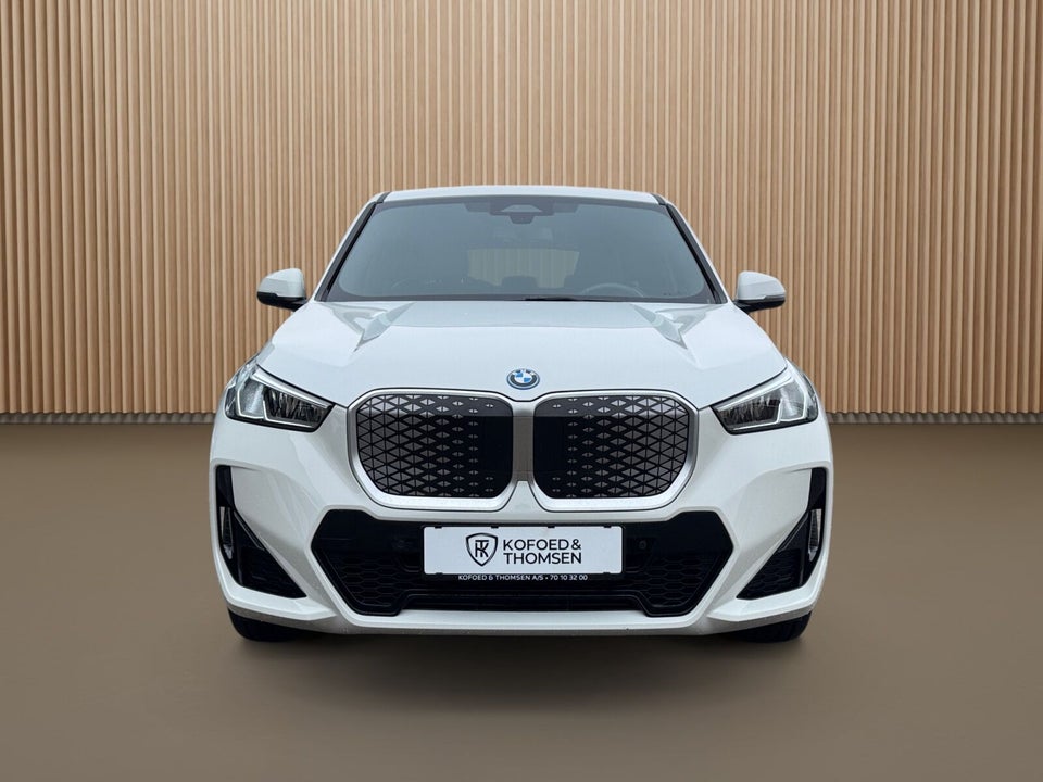 BMW iX1 eDrive20 M-Sport 5d